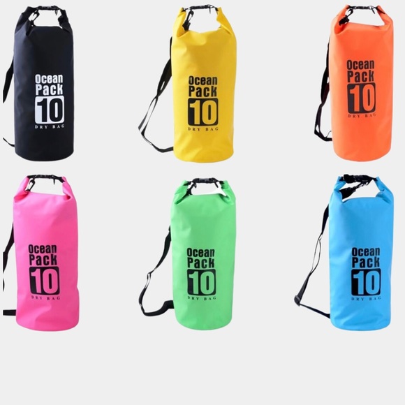 Water proof backpack 5L ($16) and 10L ($30) please ask for size - Picture 5 of 6
